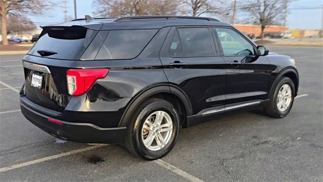 Certified 2022 Ford Explorer XLT image 9