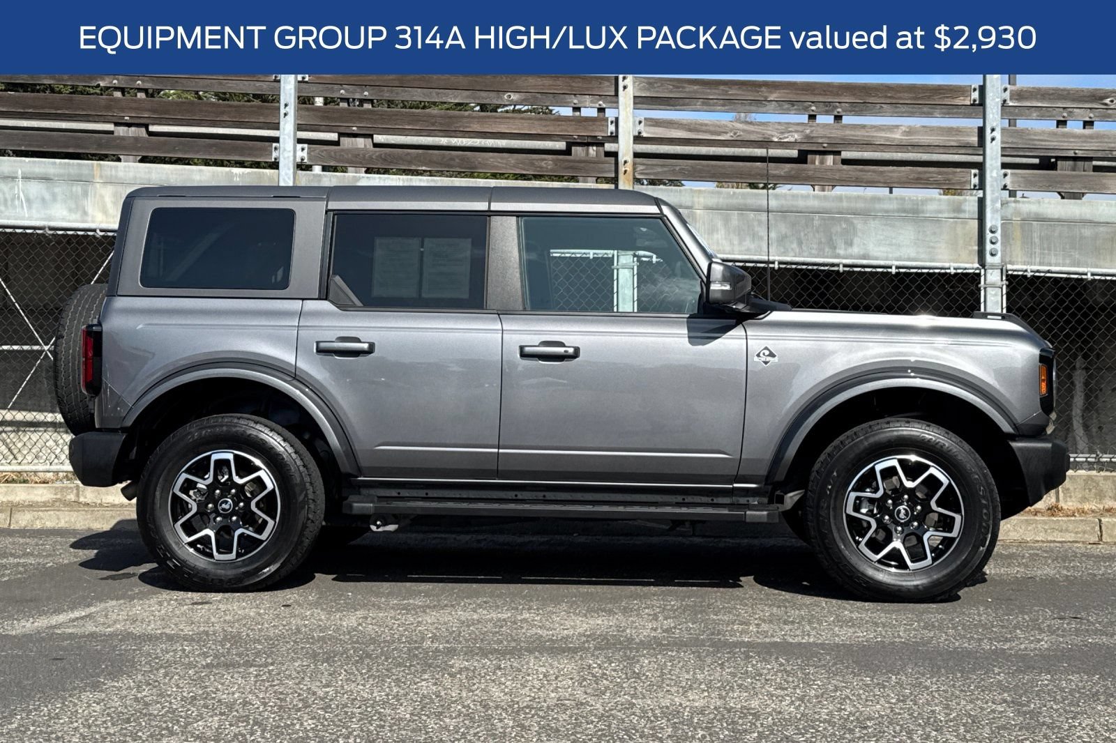 Certified 2024 Ford Bronco Outer Banks AWD/4WD image 4