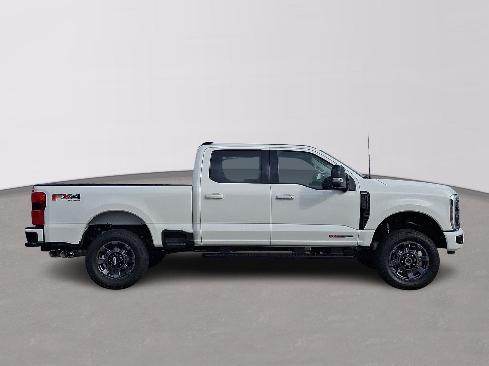 Certified 2024 Ford F250 Lariat w/ Lariat Ultimate Package AWD/4WD image 7