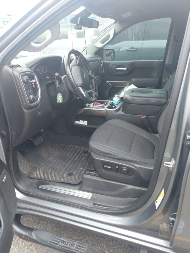 Used 2020 Chevrolet Silverado 1500 RST w/ All-Star Edition image 4