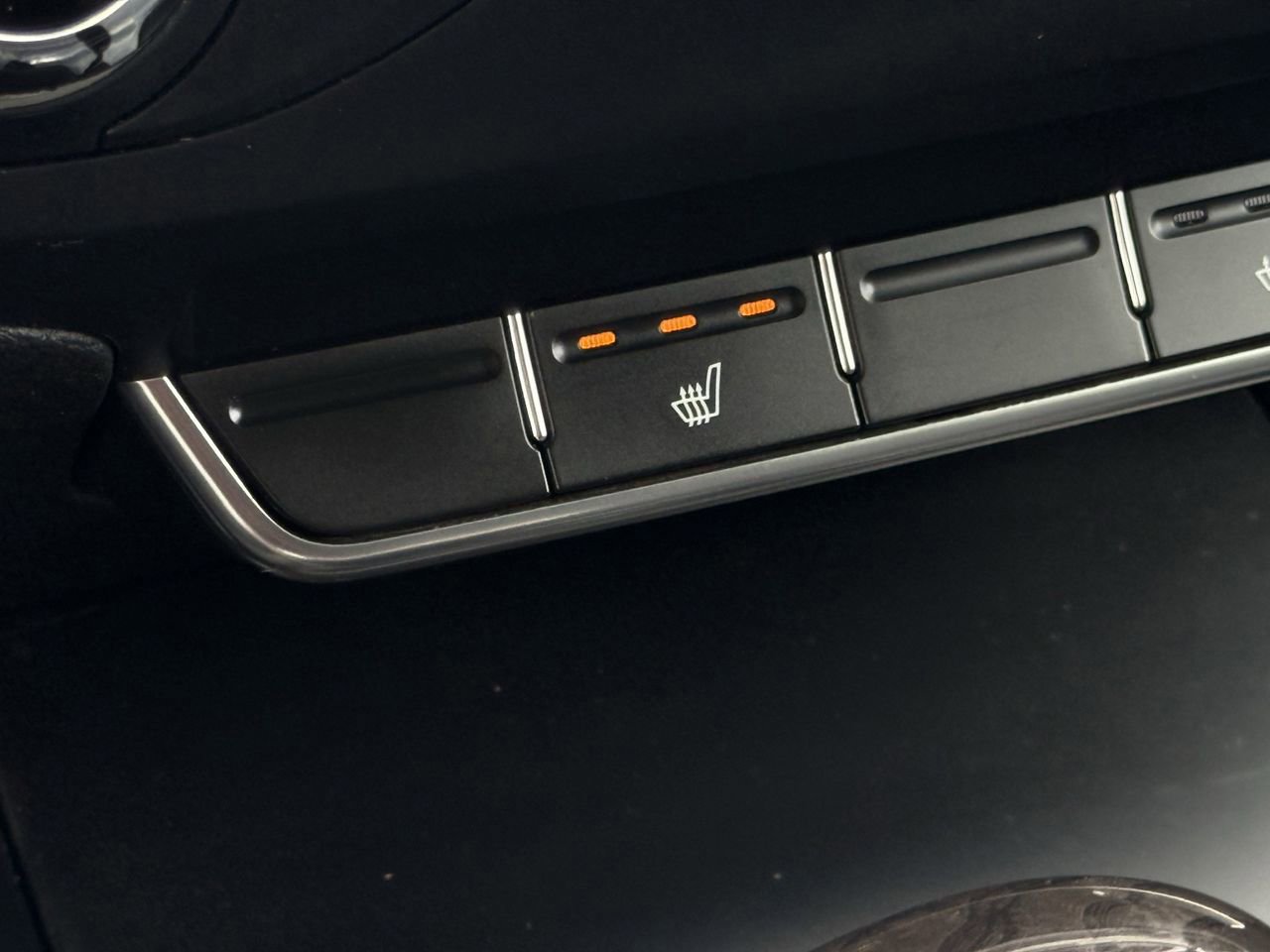 Used 2018 Kia Sorento LX image 20