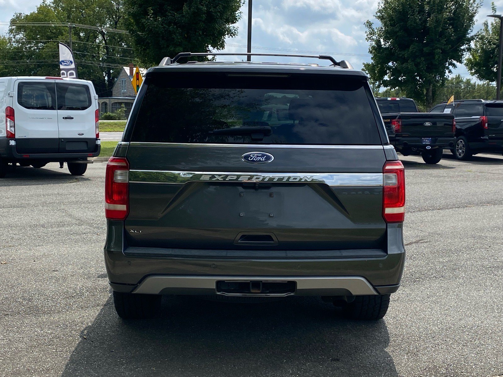 Certified 2020 Ford Expedition XLT w/ Equipment Group 202A AWD/4WD image 5