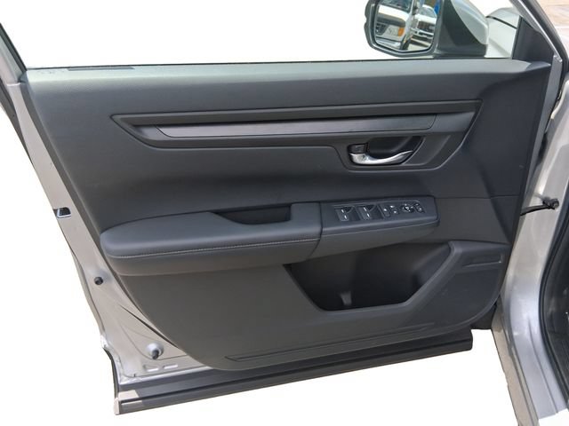 Used 2023 Honda CR-V LX image 11