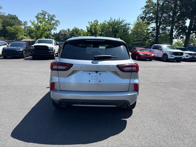 Certified 2023 Ford Escape ST-Line Elite AWD/4WD image 8