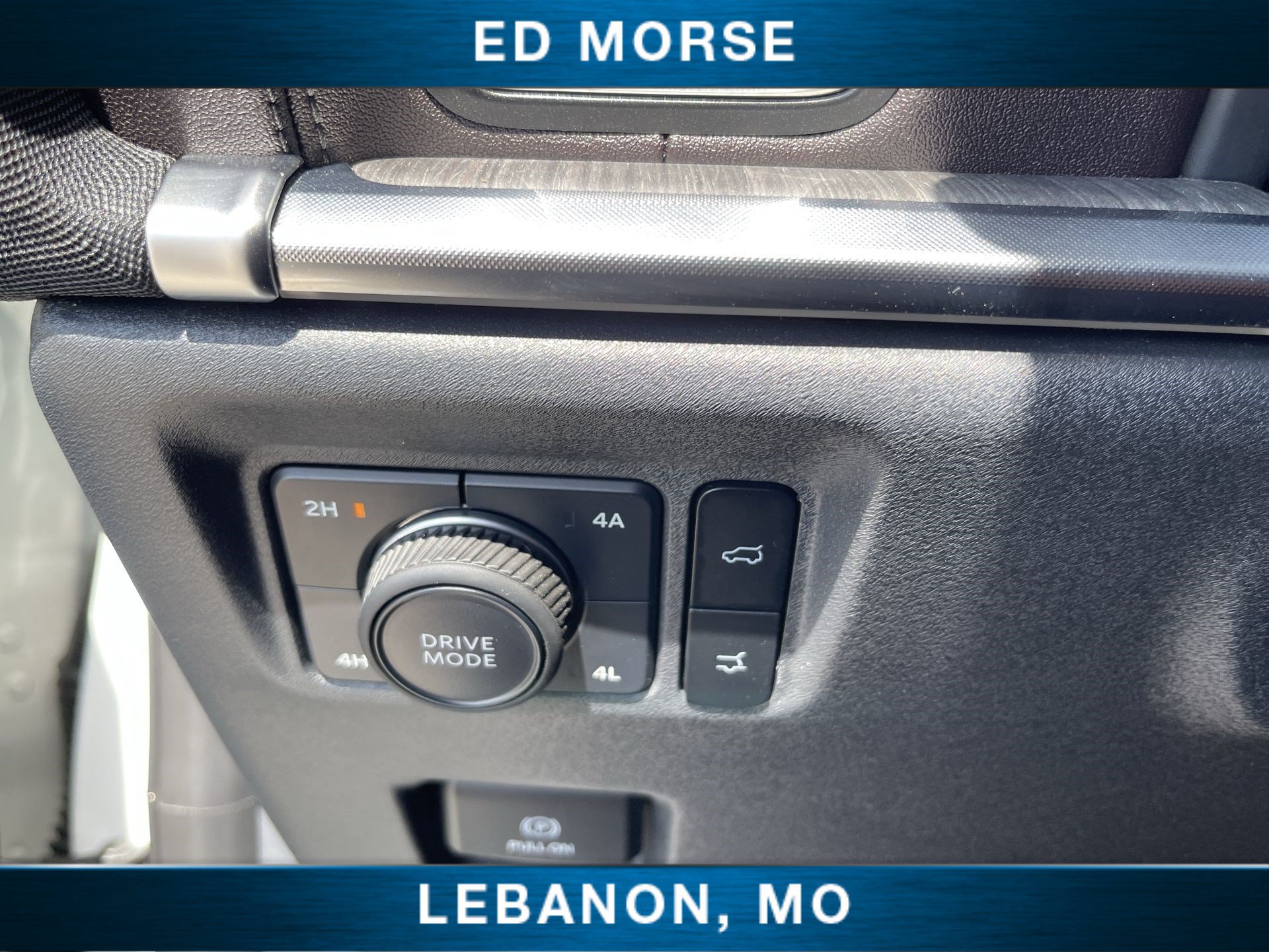 Certified 2025 Ford Expedition Max Platinum w/ Platinum Ultimate Package AWD/4WD image 17