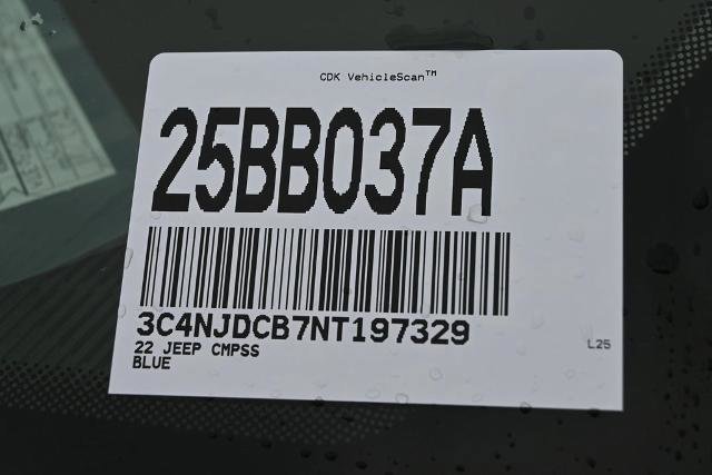 Used 2022 Jeep Compass Limited image 37