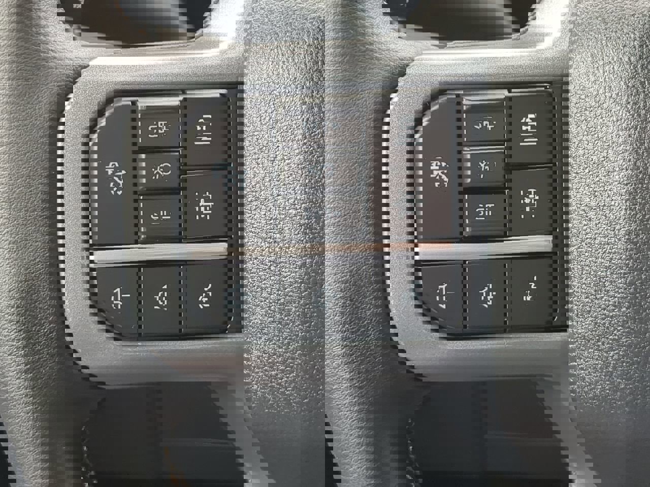 Certified 2025 Ford F150 Lariat w/ Equipment Group 501A Mid AWD/4WD image 23