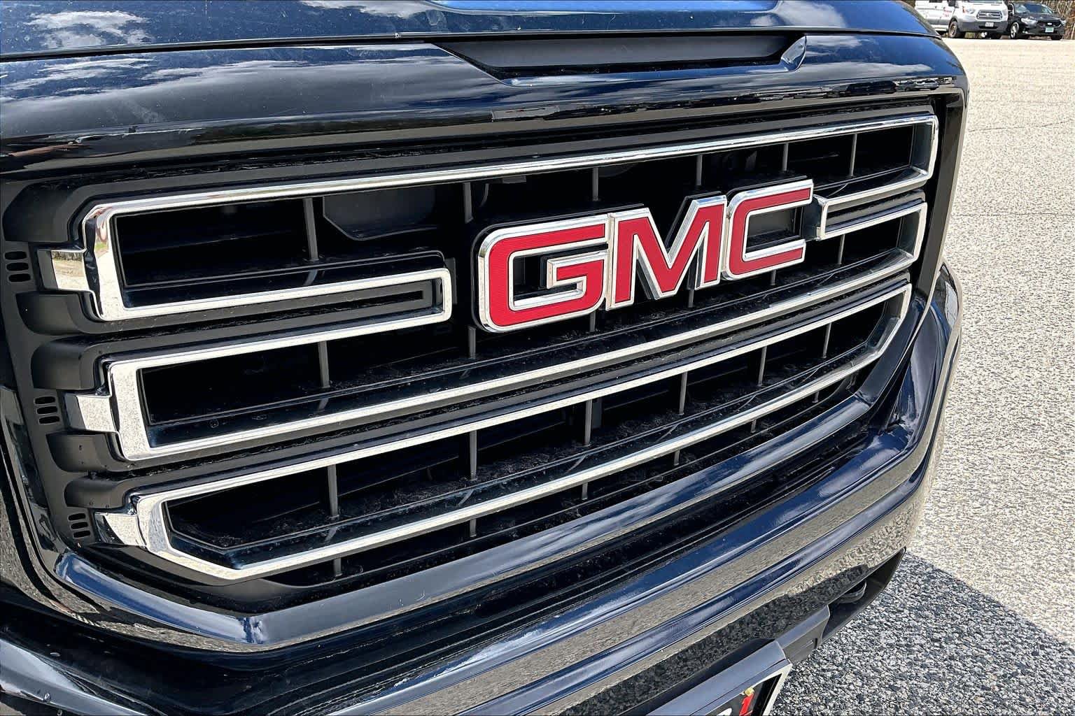 Used 2019 GMC Sierra 1500 Limited w/ Elevation Edition AWD/4WD image 32