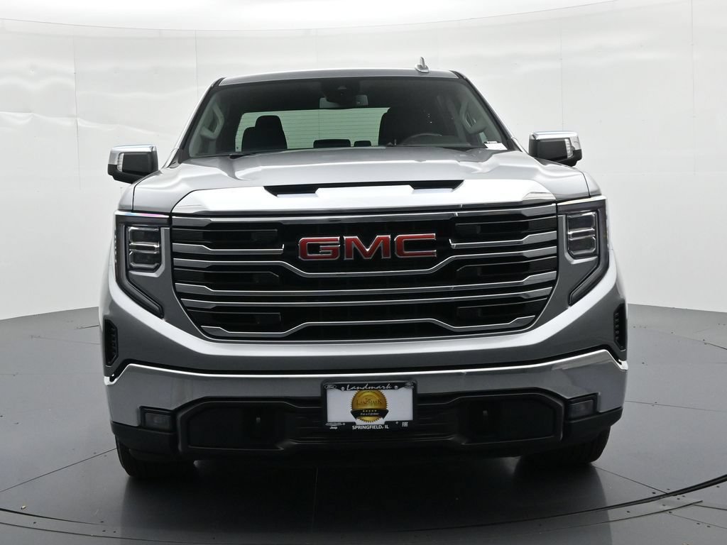 Used 2026 GMC Sierra 1500 SLT AWD/4WD image 3