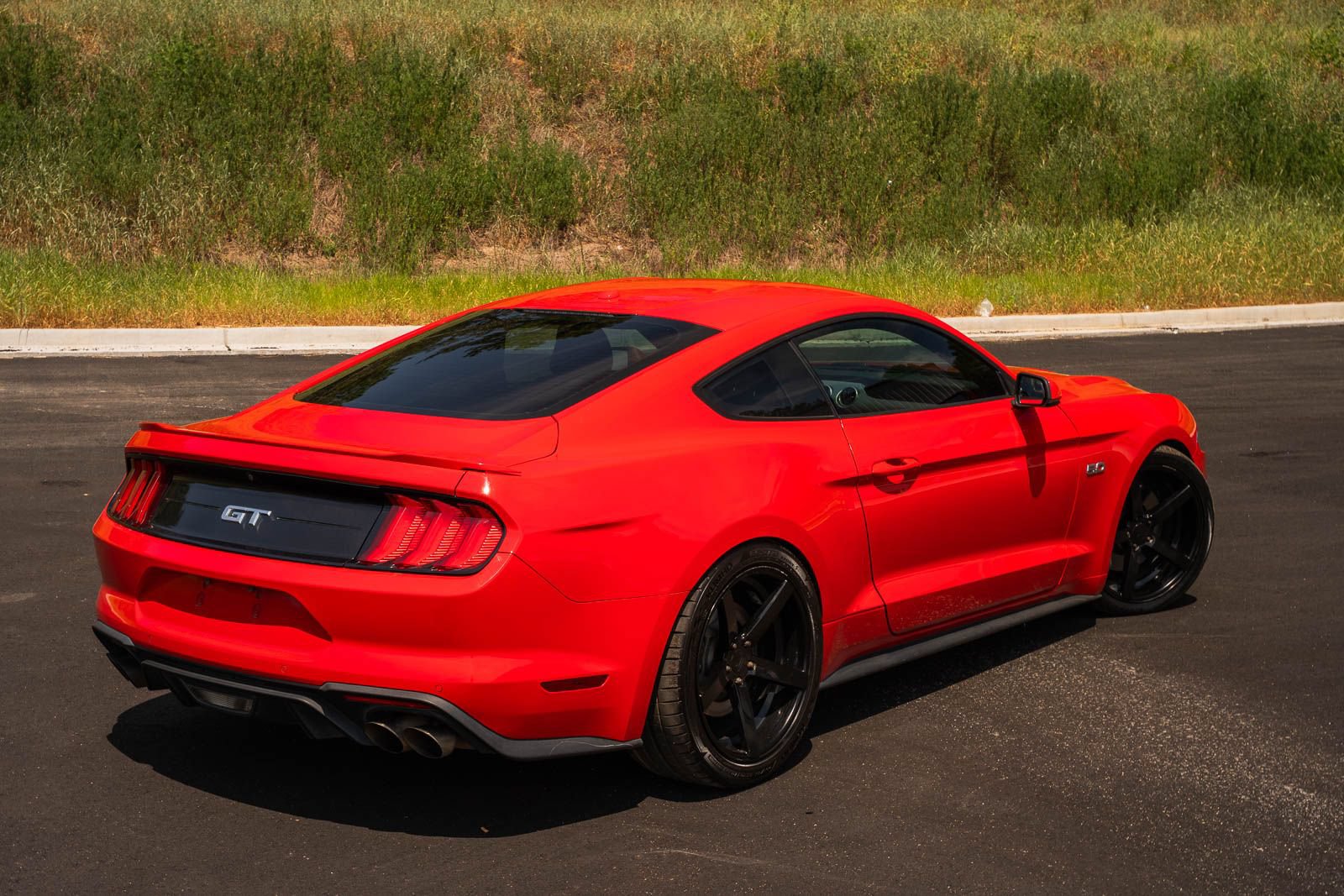 Certified 2018 Ford Mustang GT Premium RWD image 12