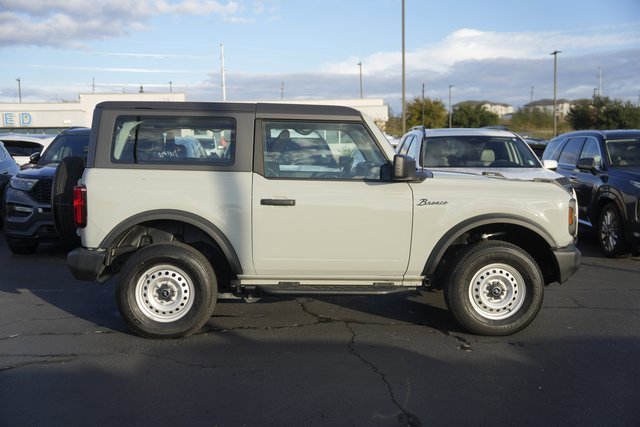 Certified 2022 Ford Bronco 2-Door image 5