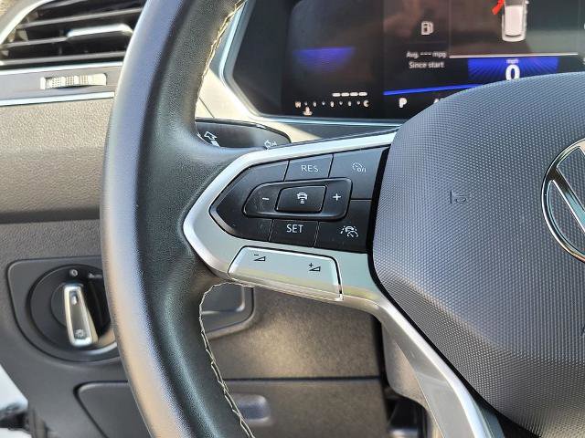 Used 2023 Volkswagen Tiguan SE R-Line AWD/4WD image 25