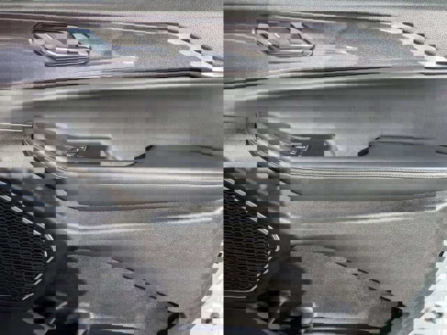 Used 2022 Jeep Grand Cherokee L Laredo w/ Luxury Tech Group I image 36