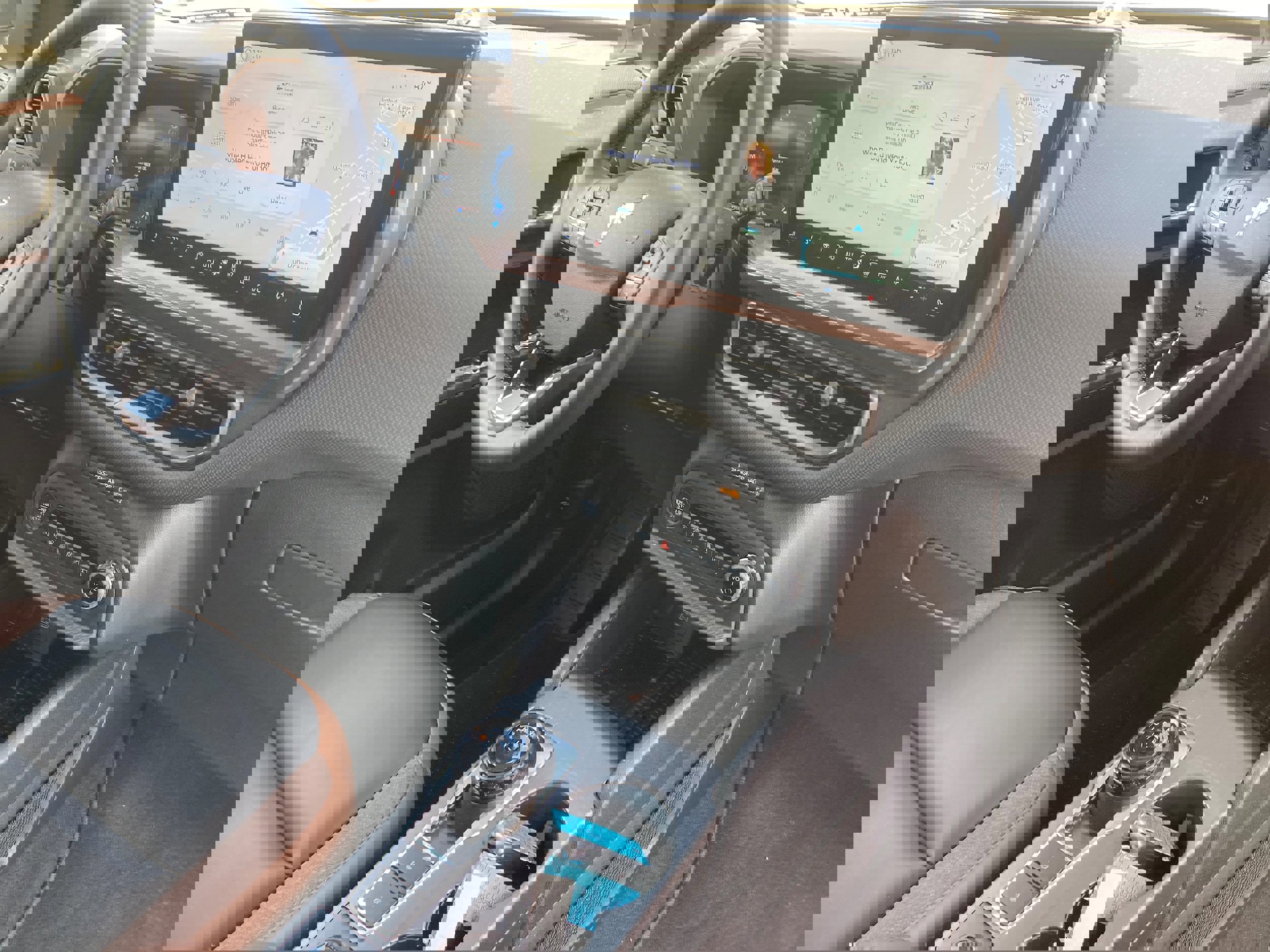 Certified 2025 Ford Bronco Sport Outer Banks w/ Outer Banks Tech Package+ image 16