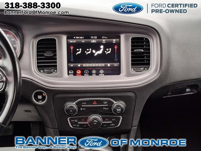 Used 2023 Dodge Charger SXT image 16