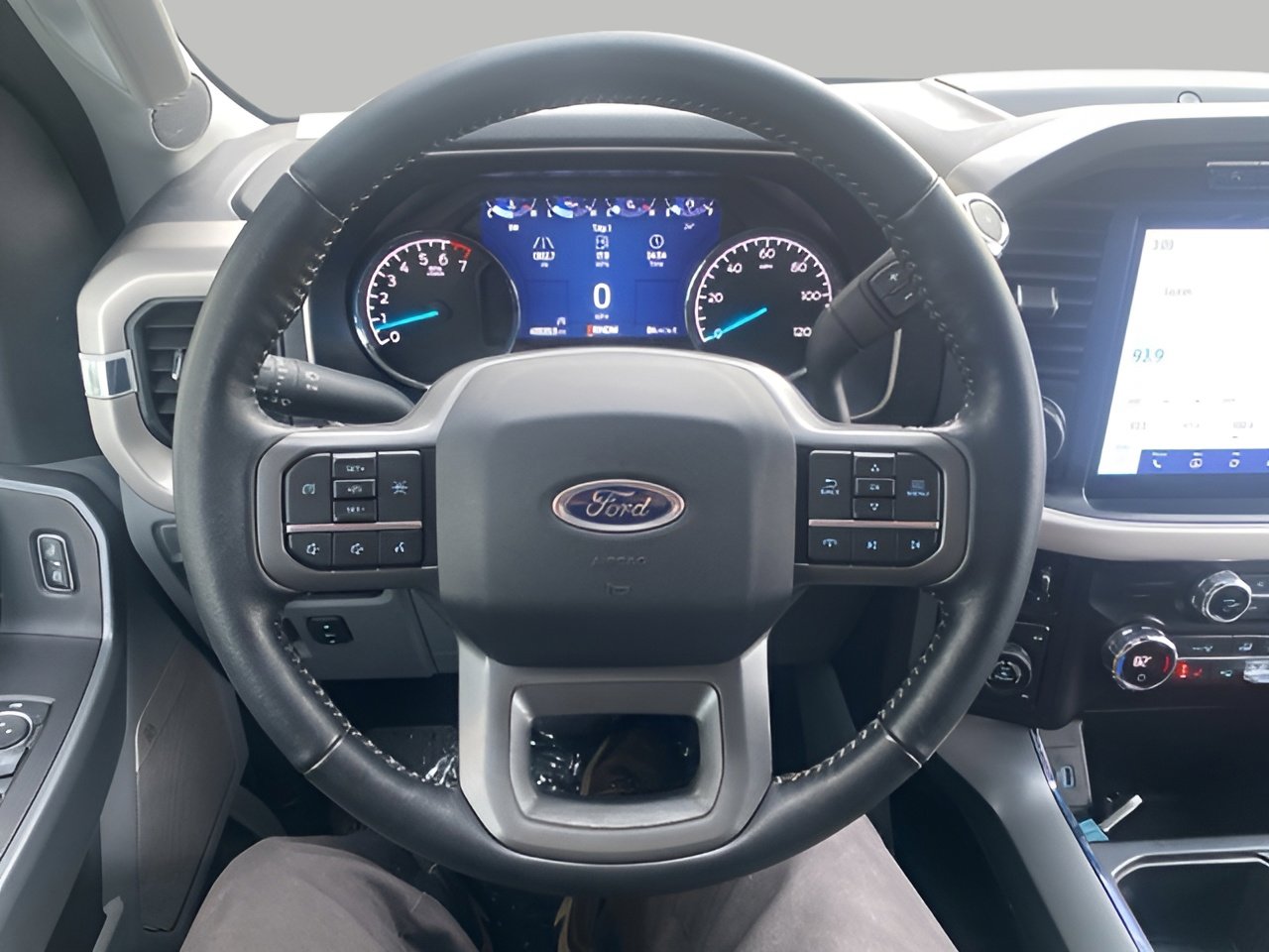 Certified 2021 Ford F150 XLT w/ Equipment Group 302A High image 12