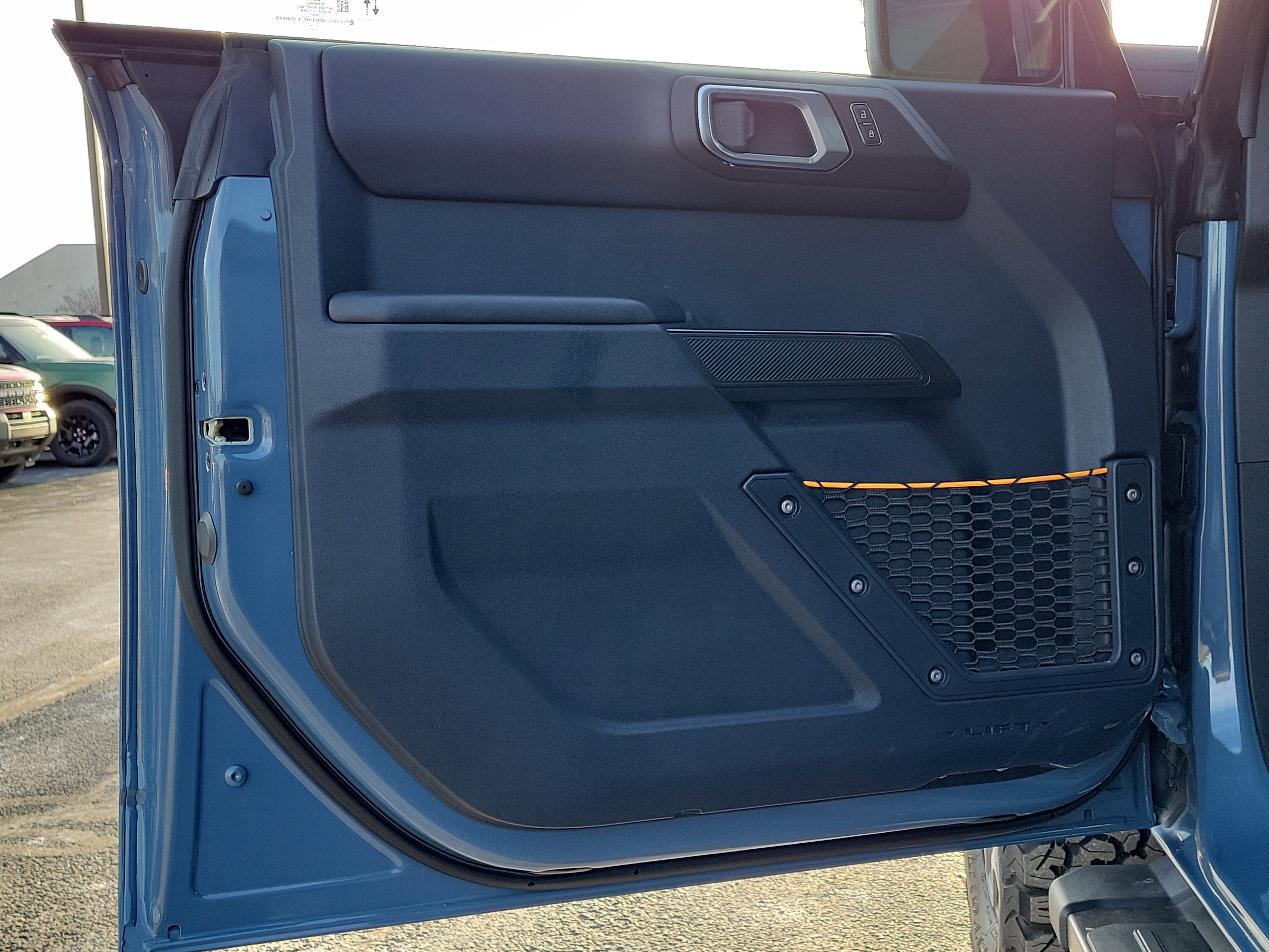 Certified 2024 Ford Bronco Badlands image 15