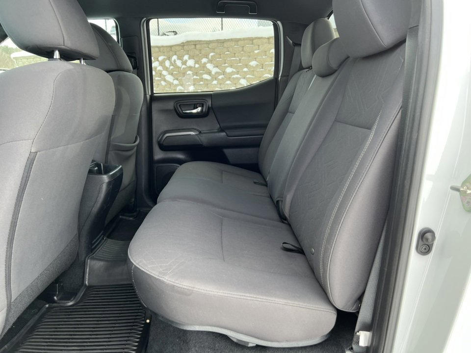 Used 2019 Toyota Tacoma TRD Off-Road image 11