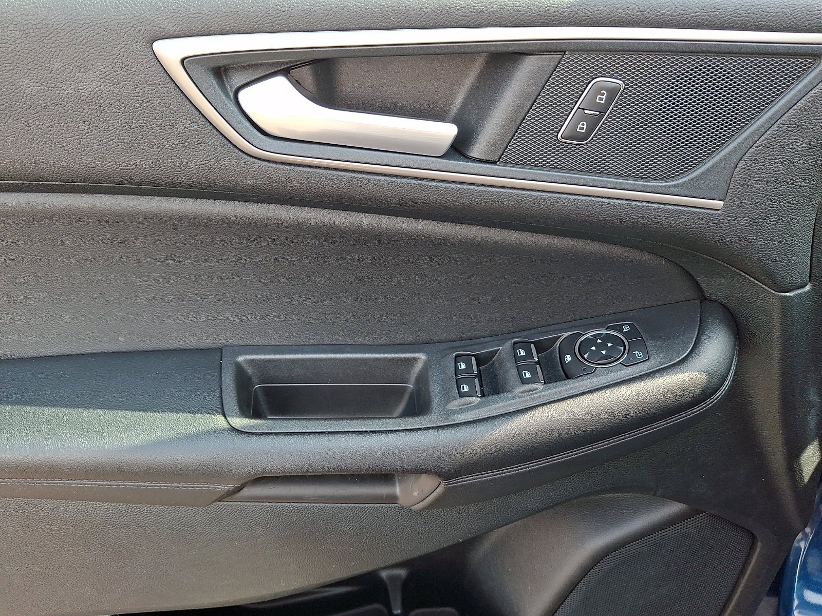 Certified 2024 Ford Edge SEL AWD/4WD image 13
