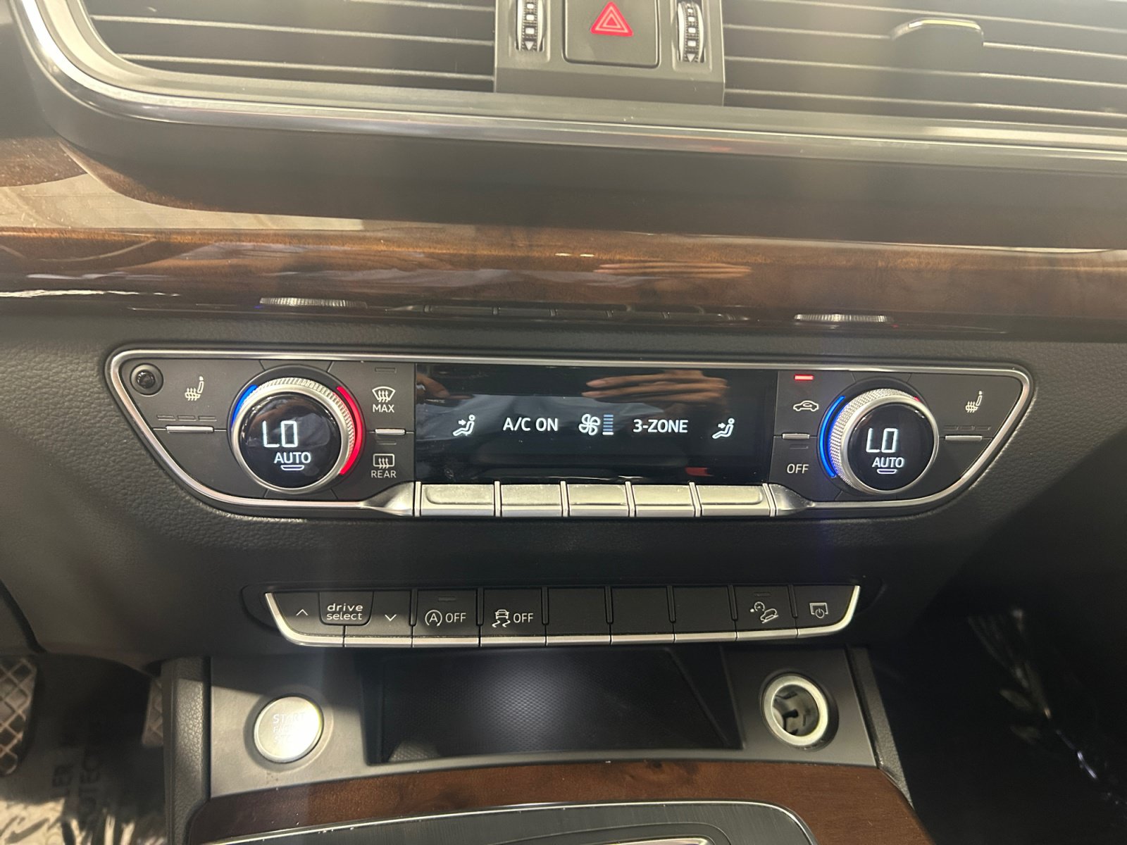 Used 2018 Audi Q5 2.0T Premium AWD/4WD image 16
