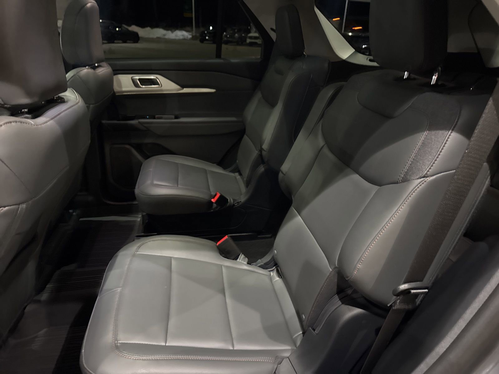 Certified 2025 Ford Explorer Active w/ Active Comfort Package image 40
