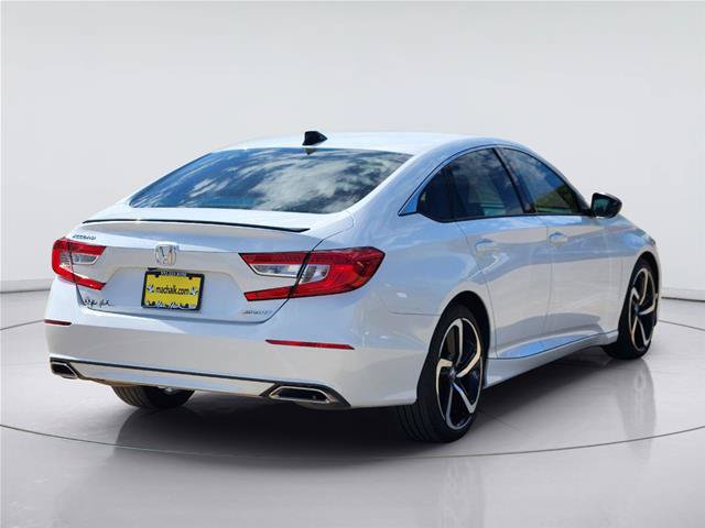 Used 2022 Honda Accord Sport image 4