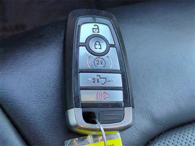 Certified 2020 Ford F250 Platinum image 30