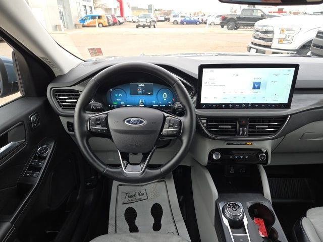 Certified 2025 Ford Escape Platinum image 26