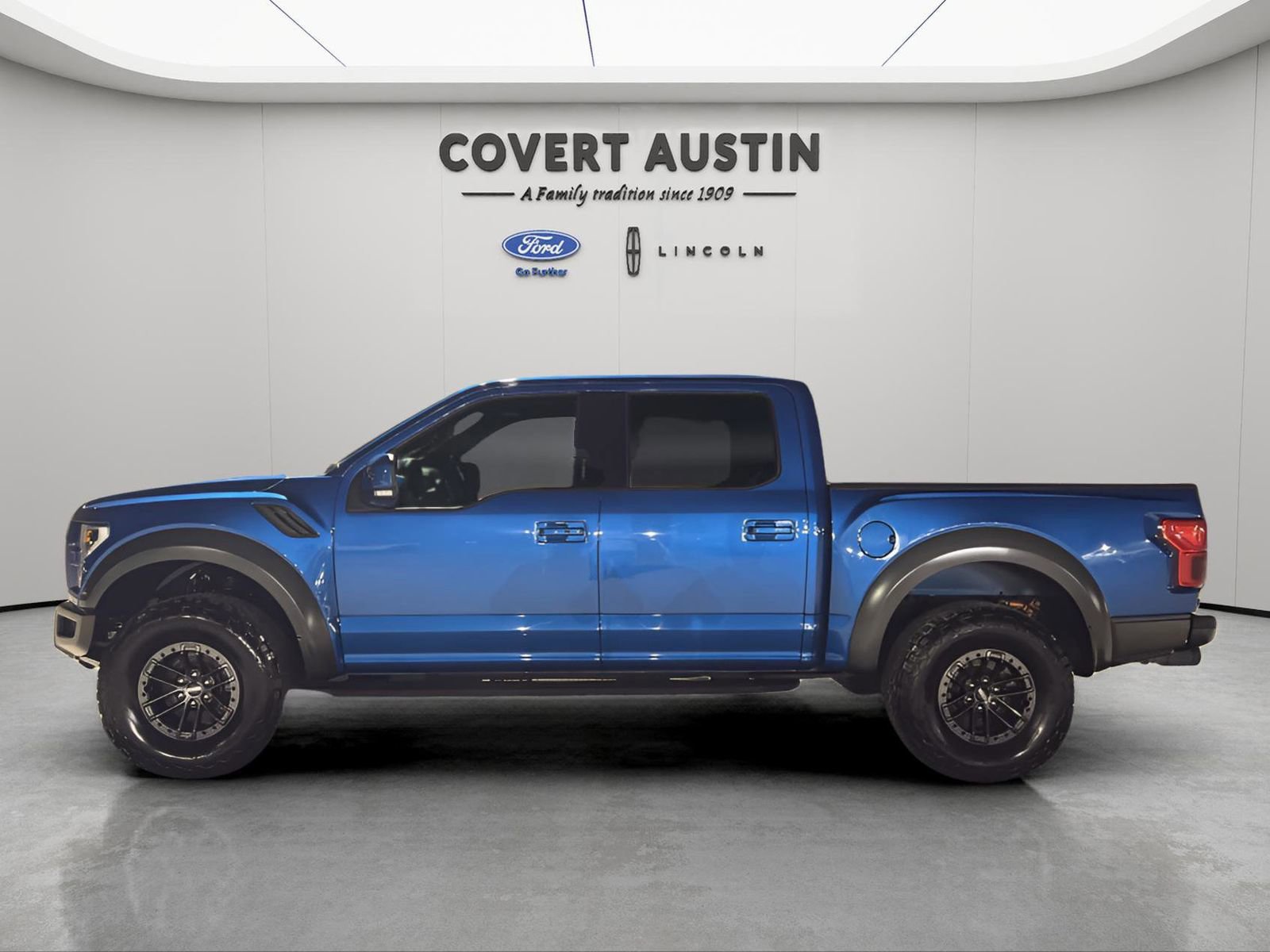 Certified 2020 Ford F150 Raptor w/ Equipment Group 802A Luxury image 2