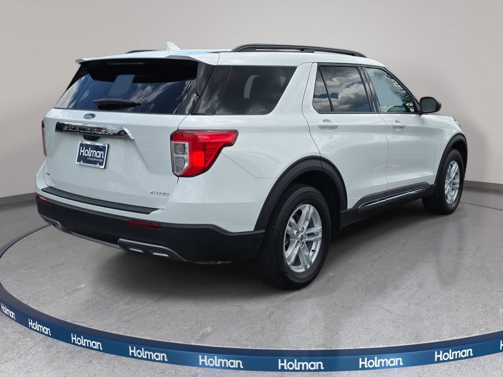 Certified 2023 Ford Explorer XLT w/ Equipment Group 202A AWD/4WD image 5