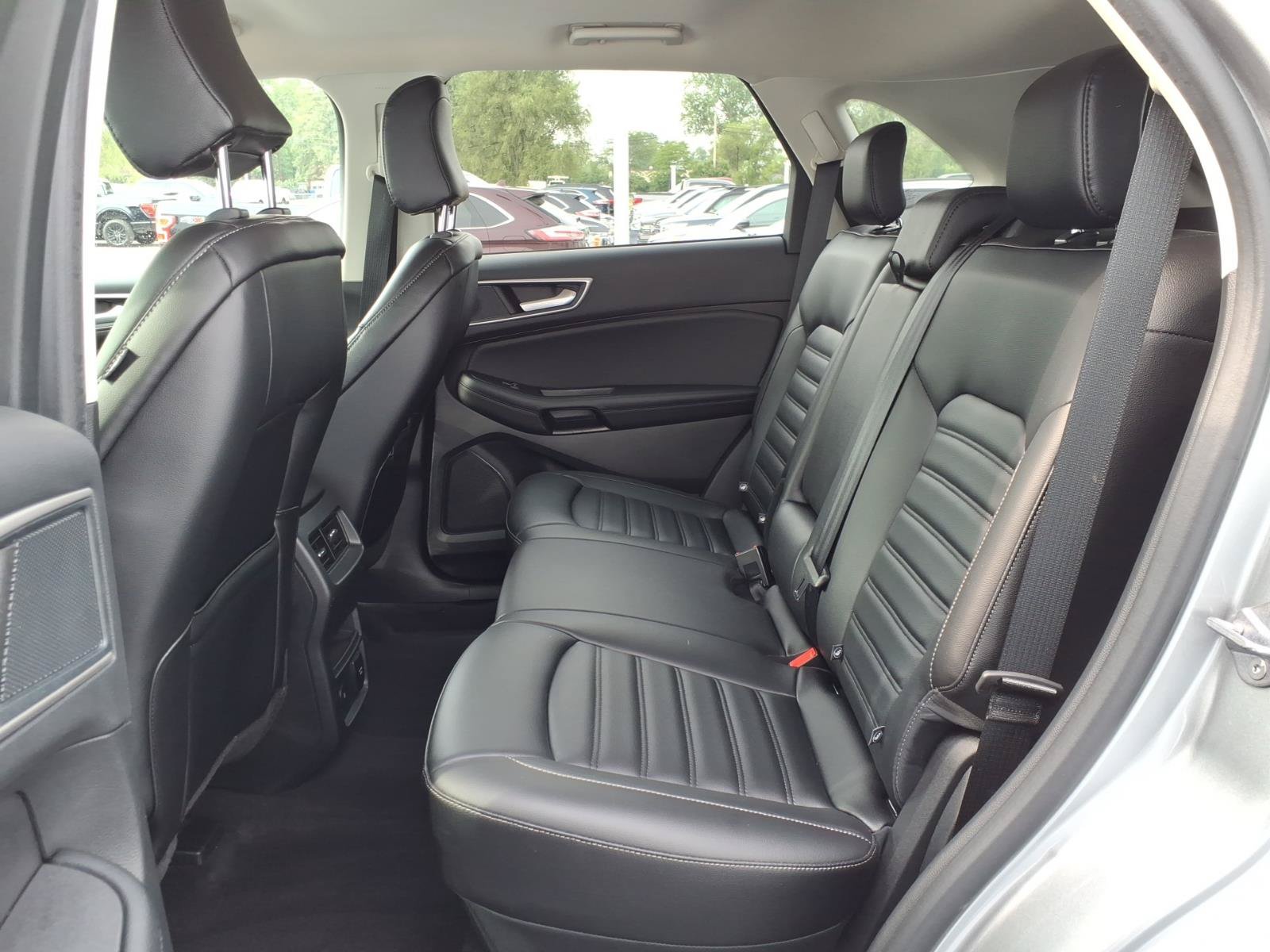 Certified 2024 Ford Edge SEL w/ Convenience Package AWD/4WD image 9