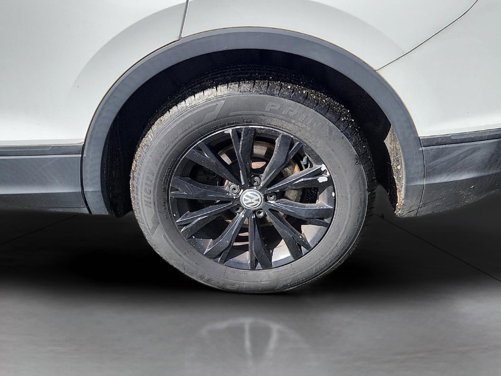 Used 2020 Volkswagen Tiguan S image 7