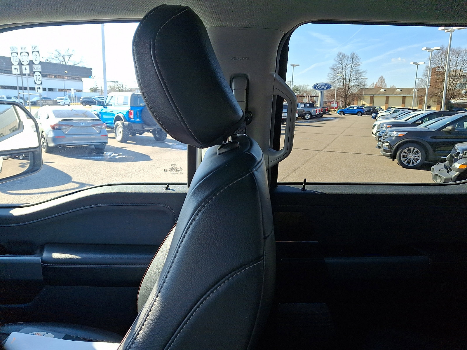 Certified 2024 Ford F350 Lariat w/ Lariat Ultimate Package image 17