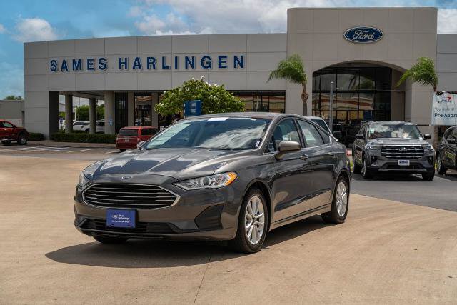 Certified 2020 Ford Fusion SE FWD image 1