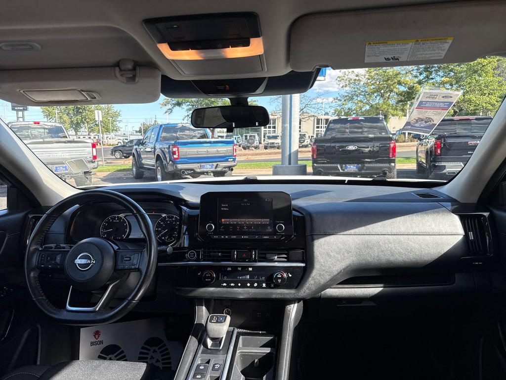 Used 2022 Nissan Pathfinder SV w/ SV Black Package FWD image 30