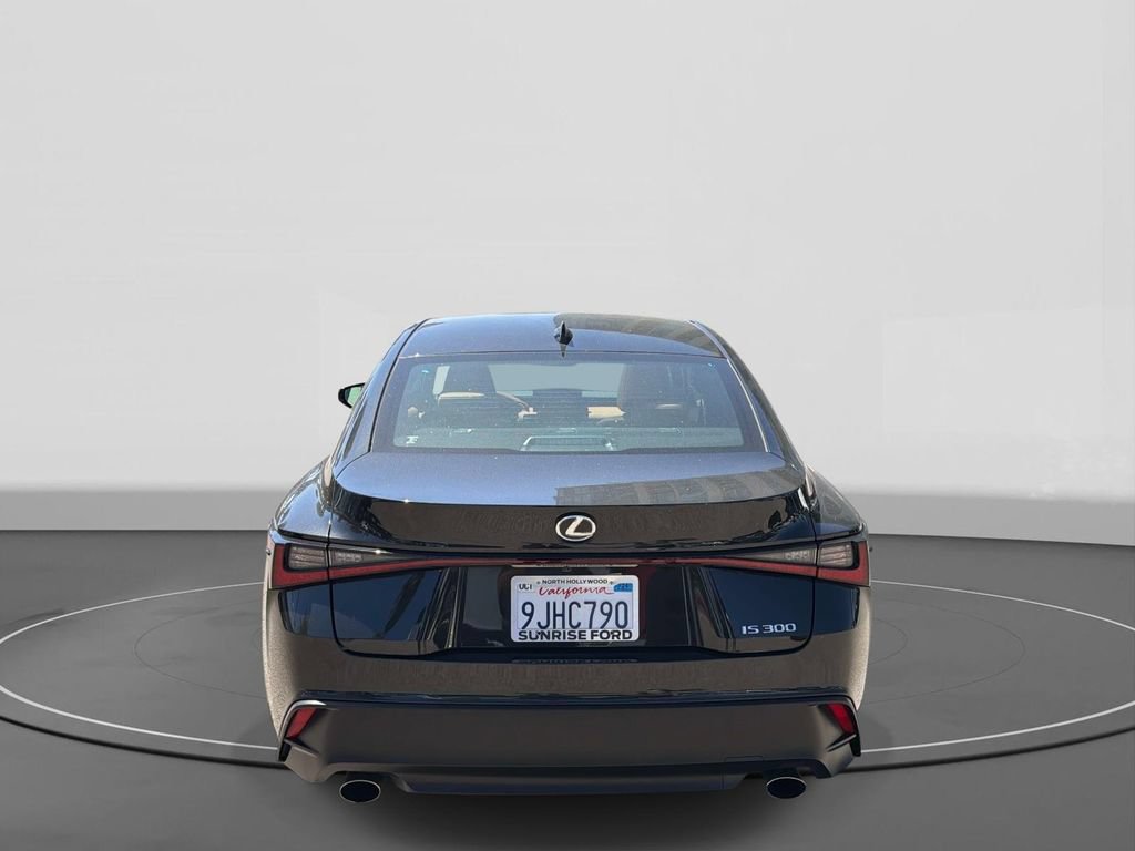 Used 2023 Lexus IS 300 w/ Comfort Package RWD image 5