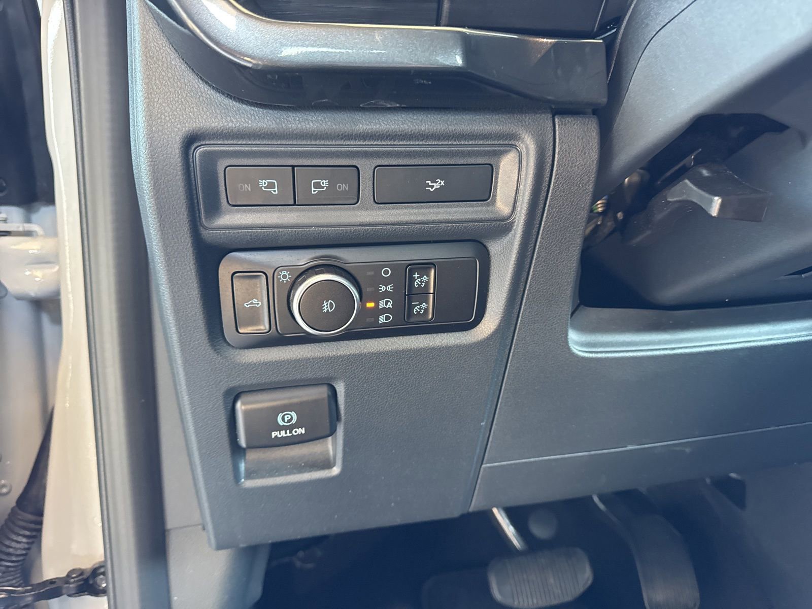 Certified 2023 Ford F150 XLT w/ Equipment Group 302A High image 24