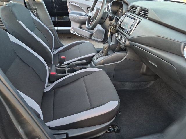 Used 2025 Nissan Versa S w/ Trunk Package FWD image 33