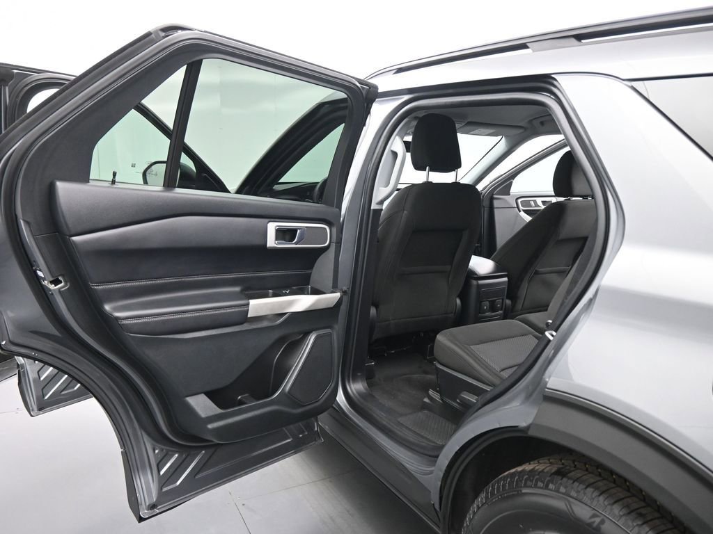Certified 2022 Ford Explorer XLT image 20