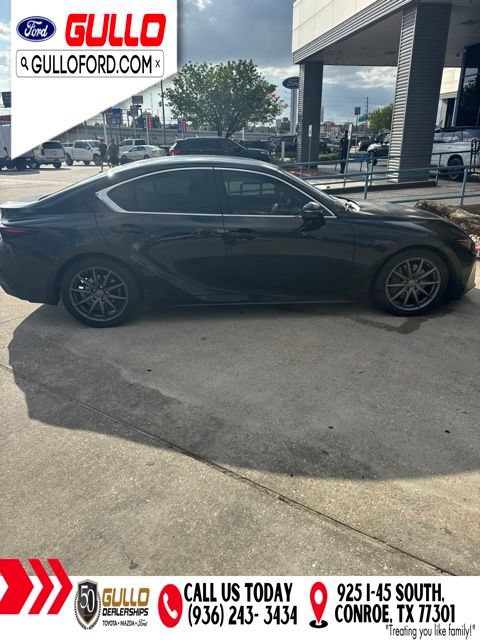 Used 2021 Lexus IS 300 w/ Accessory Package 2 RWD image 4