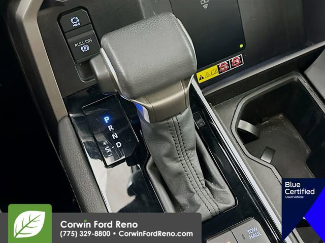Used 2025 Toyota Sequoia Limited AWD/4WD image 21