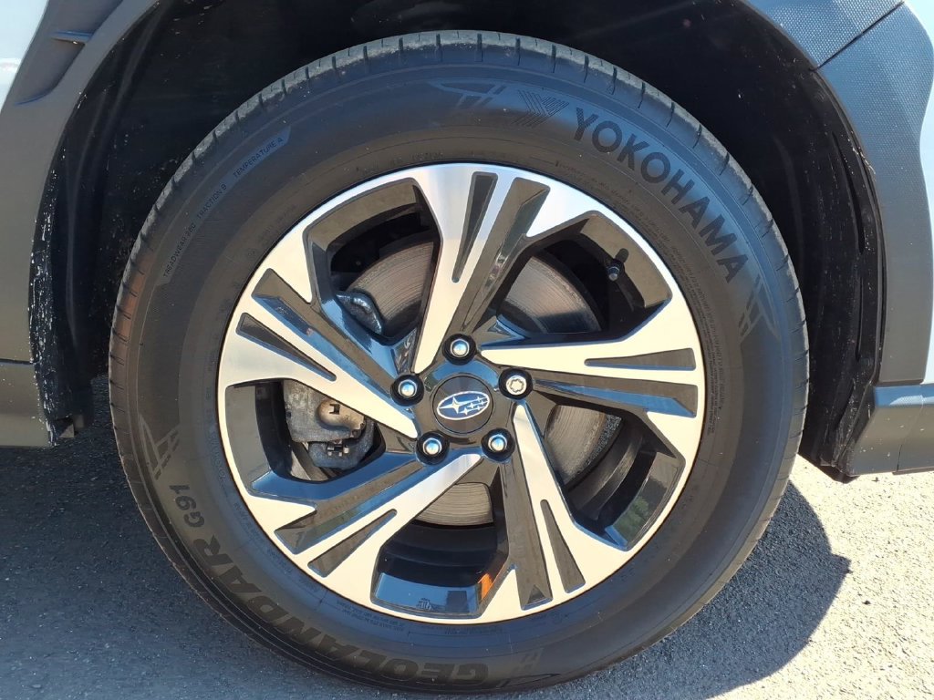 Used 2025 Subaru Crosstrek 2.5i Premium AWD/4WD image 21