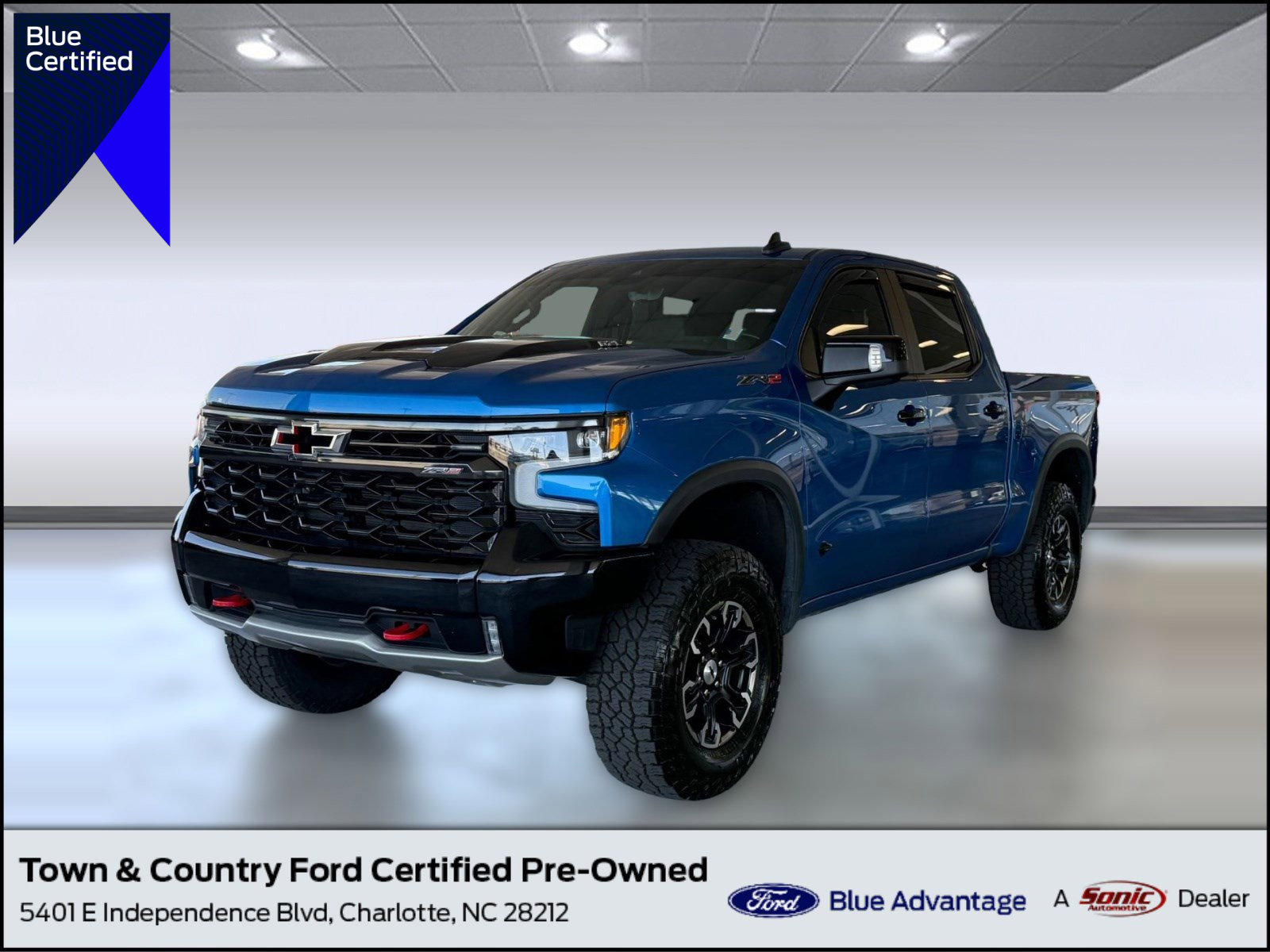 Used 2023 Chevrolet Silverado 1500 ZR2 w/ Technology Package AWD/4WD image 1
