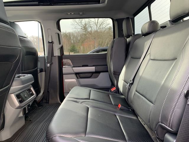 Certified 2024 Ford F350 XLT w/ Black Appearance Package image 18