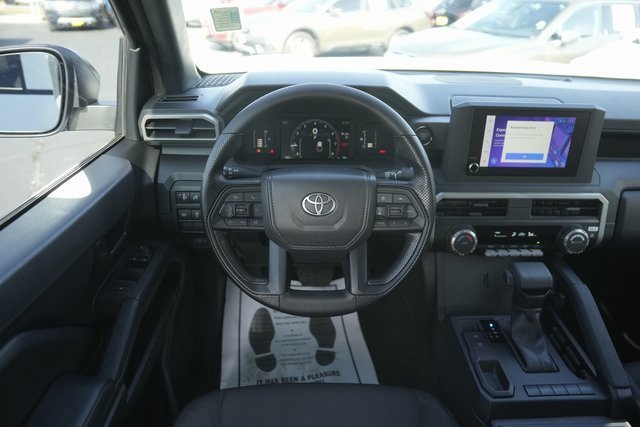 Used 2025 Toyota Tacoma SR image 21