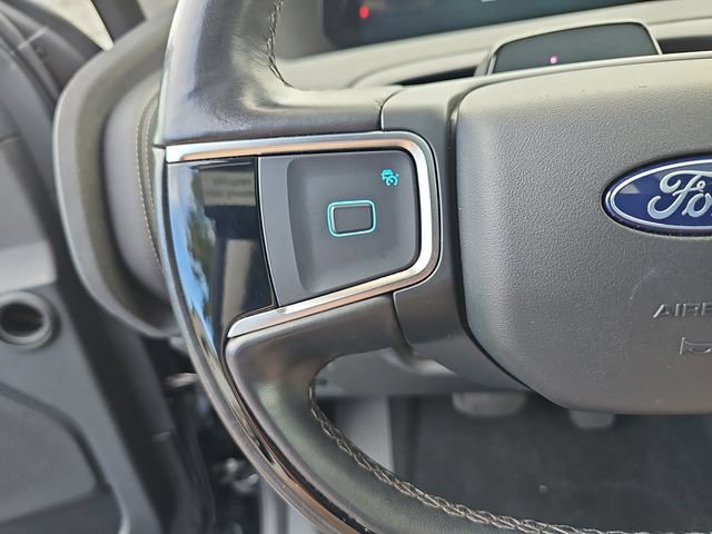 Certified 2025 Ford Expedition Platinum AWD/4WD image 23