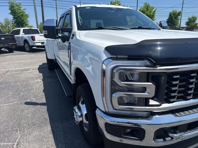 Certified 2024 Ford F350 Lariat w/ Lariat Ultimate Package AWD/4WD image 3