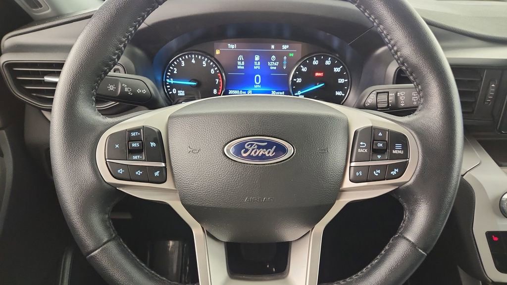 Certified 2023 Ford Explorer XLT image 26