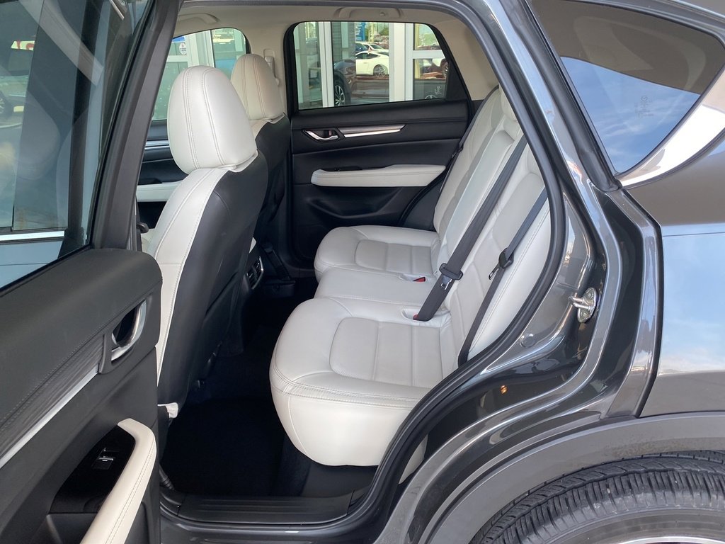 Used 2023 MAZDA CX-5 AWD 2.5 S w/ Premium Package image 21