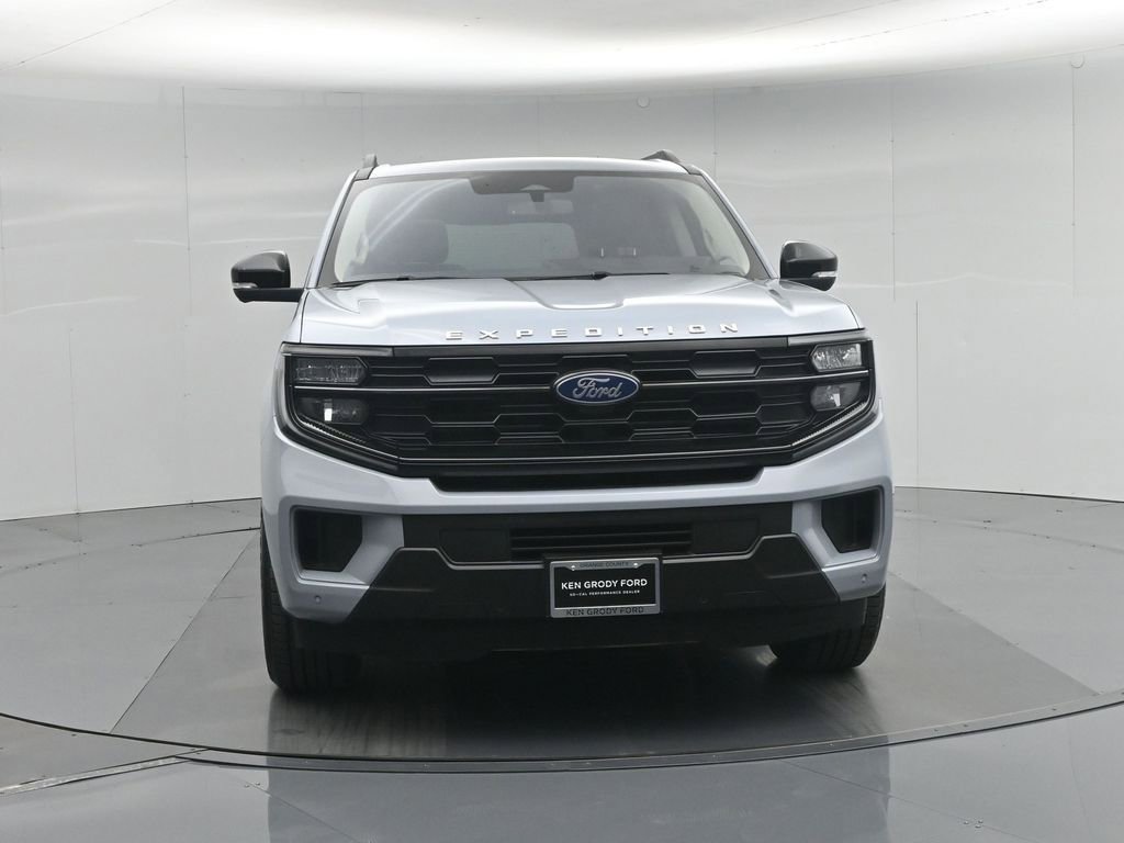 Certified 2025 Ford Expedition Max Active RWD image 28